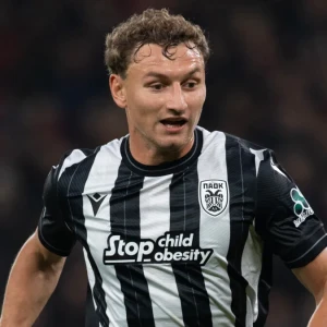 Футболист ПАОКа Чалов перейдет в "Кайсериспор" - сообщают СМИ