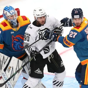 «Трактор» уступил в овертайме «Шанхайским драконам» и увеличил серию неудач в КХЛ