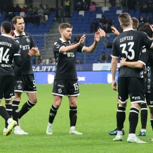 «Динамо» одержало крупную победу над «Крыльями Советов» и вышло в плей-офф пути РПЛ Кубка России