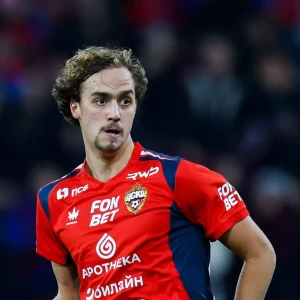 Гол Лукина обеспечил победу ЦСКА над «Крыльями Советов» в матче РПЛ