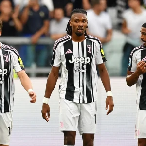 "Ювентус" проиграл "Лацио" и продлил серию без побед в чемпионате Италии до 5 матчей