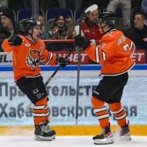 Российский форвард «Амура» об игре в финской лиге: нравится, как болеют, там хоккейный бум