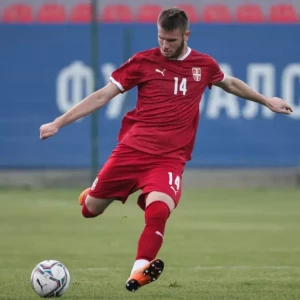 «Рубин» официально подписал контракт с защитником молодежной сборной Сербии Дрезгичем