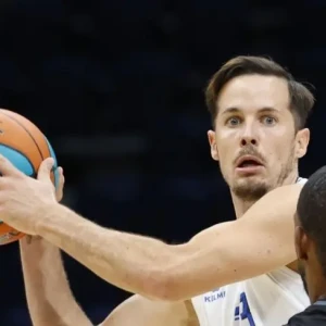 «Сделка по переходу Эртеля приостановлена "Барселоной" из-за информации из Mundo Deportivo»