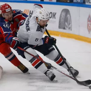 «Металлург» обыграл в гостях ЦСКА и одержал третью победу в финале Кубка Гагарина — 2022