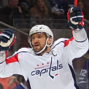 Александр Овечкин достиг 50-й позиции в рейтинге НХЛ по количеству сыгранных матчей
