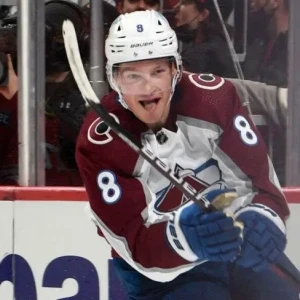 «Сегодня Макар играл, как зверь». Маккиннон о выступлении Макара в матче против «Рейнджерс»