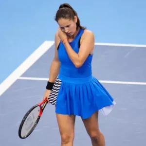 Поражение Касаткиной от бразильянки Хаддад-Майе в полуфинале турнира WTA Elite Trophy в Чжухае
