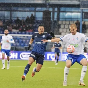 «На 92-й минуте «Факел» сумел одержать победу над «Оренбургом» благодаря голу».