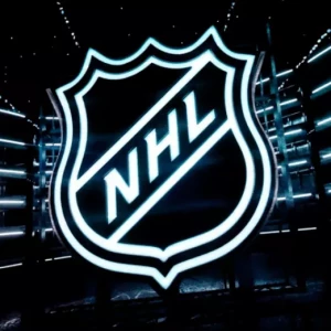 Ничушкин и Наместников помогли "Виннипегу" и "Колорадо" установить рекорд НХЛ 21 века по результативности в двух периодах.