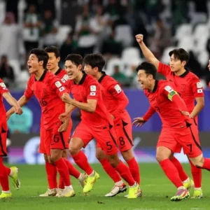 Сборная Южной Кореи победила Саудовскую Аравию в матче 1/8 финала Кубка Азии после серии пенальти.