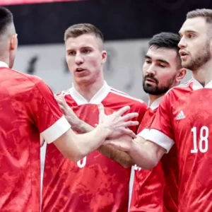 Российская сборная по мини-футболу одержала убедительную победу над узбекской командой во втором товарищеском матче.