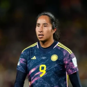 «Челси» установил новый рекорд в женском футболе, приобретя игрока из сборной Колумбии за самую высокую сумму.