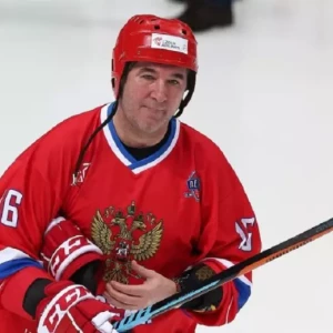Кожевников язвительно отреагировал на бронзу сборной Латвии на чемпионате мира по хоккею