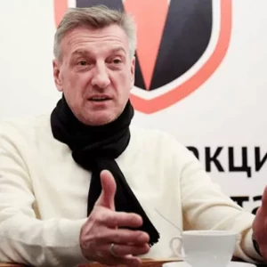 Кузнецов отказался возглавить "Енисей" в качестве главного тренера 2Drots.