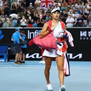 Британская теннисистка Радукану пожаловалась на здоровье перед дебютным матчем на грунте