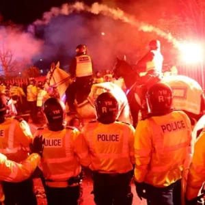 После "масштабных беспорядков" перед матчем Лиги конференции УЕФА задержаны 46 человек.