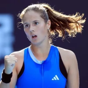 Касаткина одолела Линетт и вышла в четвертьфинал турнира WTA в Брисбене