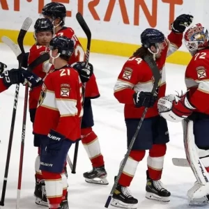 Почему «Флорида» показывает отличные результаты в текущем сезоне НХЛ: мнение Бобровского