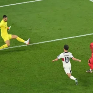 Южная Корея одержала волевую победу над Португалией и вышла в плей-офф ЧМ-2022