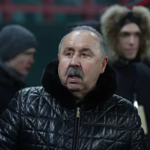 Газзаев высказался о ретро матче "Алания" - "Спартак": это футбольный праздник, я полностью согласен.