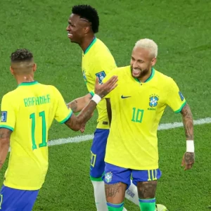 Винисиус и Неймар получили приглашение в национальную сборную Бразилии на предстоящие отборочные матчи к ЧМ