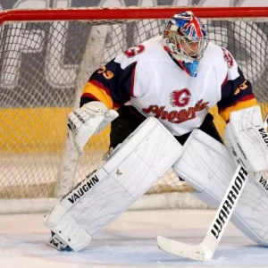 Переход Петра Чеха из "Челси" в чемпионскую команду Англии по хоккею