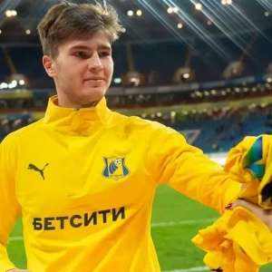 «РБ Спорт»: «Ростов» отдаст в аренду в «Уфу» 20-летнего защитника Мухина
