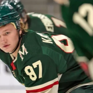 Капризов признан лучшим игроком матча против "Анахайма"