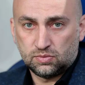 Российский тренер Адиев раскрыл свой голос в премии на игрока года ФИФА