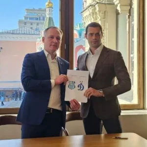 Футбольный клуб «Динамо» из Москвы заключил договор с сербской командой ОФК.