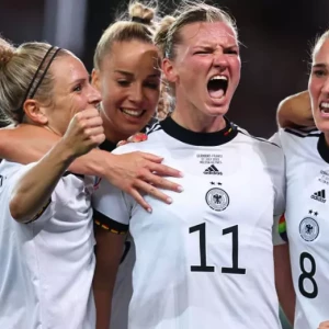 Немецкая саночница выразила недовольство сексистскими комментариями после неудачного выступления футболисток на ЧМ