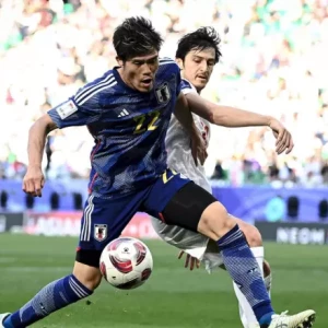 Томиясу возвращается в Арсенал после шокирующего поражения Японии