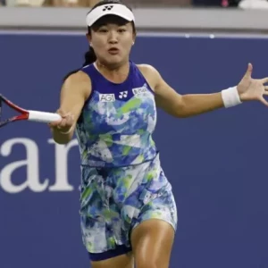 Прогнозы на второй день турнира WTA в Майами: Мари Боузкова против Линь Чжу