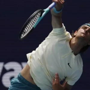 Прогнозы на первый день турнира ATP в Дохе: Жижен Чжан против Лоренцо Мусетти