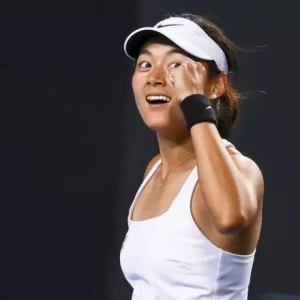 Yafan Wang побеждает в стартовом матче Остинского турнира WTA
