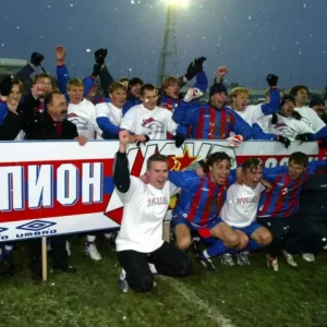 Чемпионат России по футболу 2003. Каким он был?