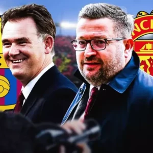 Слух: Руководители "Манчестер Юнайтед" прибыли в Барселону для переговоров о двух трансферах.