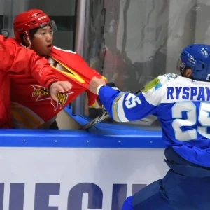 Хоккейный «евнух»: Как КХЛ в погоне за «чистой картинкой» кастрировала игру и выпустила на лед «крыс»