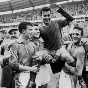 «Золотые бутсы» вечности: Топ-5 лучших бомбардиров в истории одного Чемпионата мира