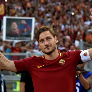 Прощание Тотти: Как плакал весь Рим (последний матч Императора).