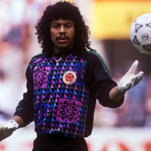 Как Игита, Кампос и Чилаверт сломали геометрию штрафной площади и переписали вратарское искусство