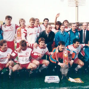 Как дикий бартер 90-х заставлял наших футболистов громить Европу