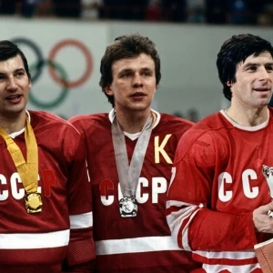 Символическая сборная легенд ЦСКА: Третьяк, Фетисов, Харламов, КЛМ