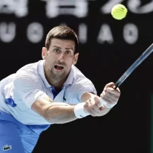 Высказывания Новака Джоковича в адрес тренера Джанника Синнера Даррена Кэхилла вызвали бурю эмоций после его поражения на Australian Open.