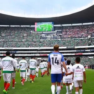 Где пройдет открытие Чемпионата мира 2026? Ожидается, что открытый матч состоится на стадионе "Эстадио Ацтека" в Мехико, что будет почетом от ФИФА.