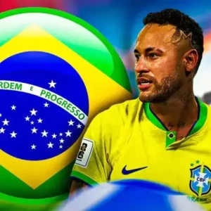 Неймар получает предупреждение от главного тренера сборной Бразилии