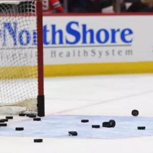 Скончался бывший нападающий НХЛ Реджи Сэвидж в возрасте 53 лет