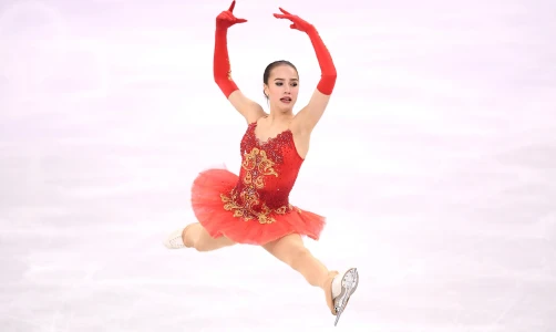 Битва кутюрье и гравитации: 10 самых дорогих платьев в истории фигурного катания, которые (не) принесли золото