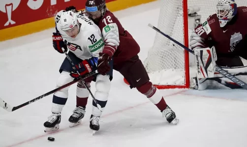 Сборная США обыграла команду Латвии на чемпионате мира по хоккею